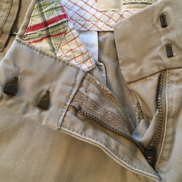 J Crew women’s khaki classic twill chino shorts - Picture 3 of 6
